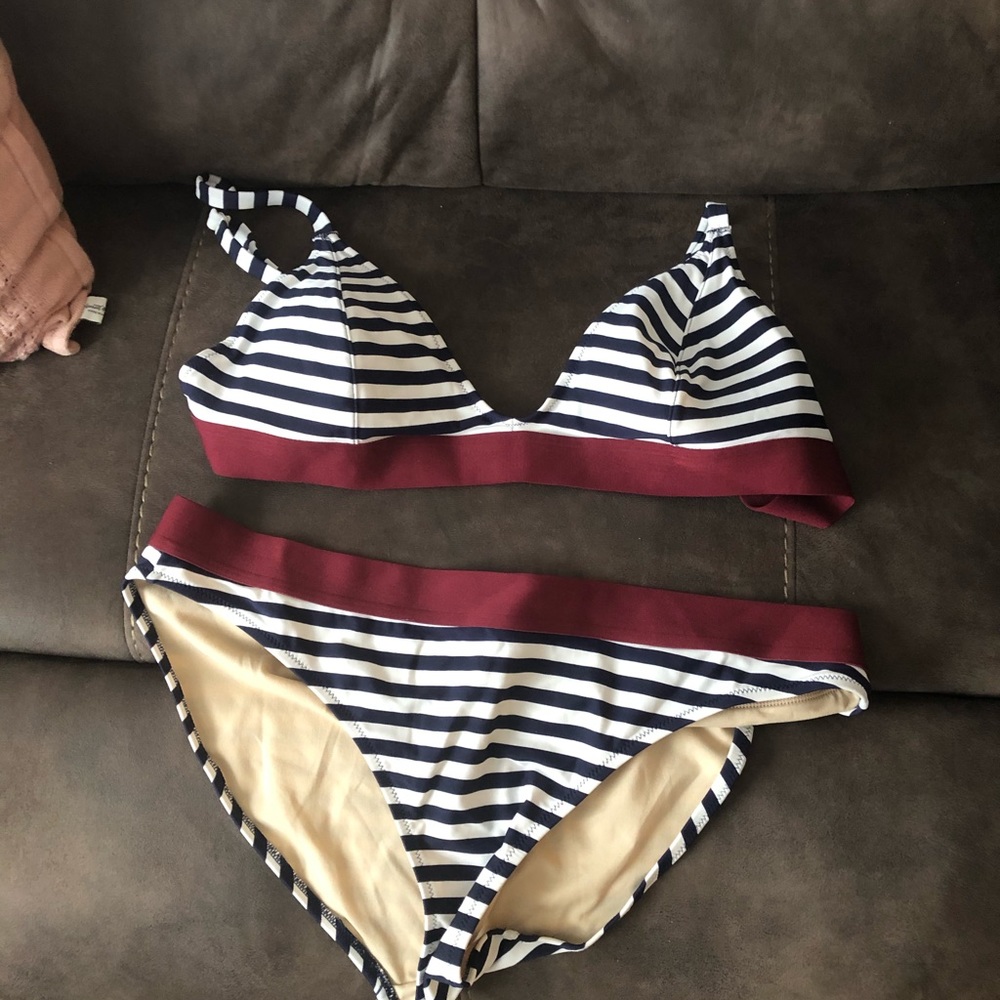Old navy 2 piece